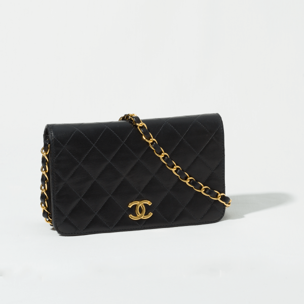 Chanel Vintage Quilted Leather Flap